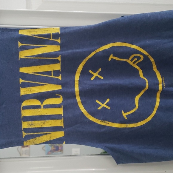 Nirvana tshirt - Picture 2 of 3
